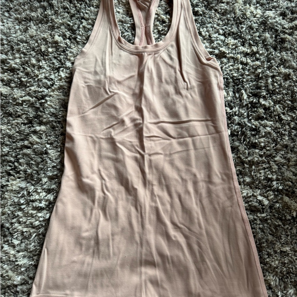 lululemon tanktop